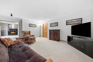 9663 Woodlawn Pl N, Champlin, MN 55316 - Photo 46