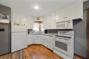 531 1st St SW, New Richland, MN 56072 - Photo 16