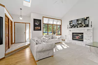 7600 Eileen Street, Eden Prairie, MN 55346 - Photo 8