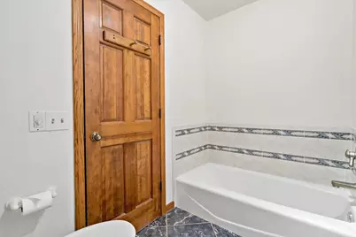 7600 Eileen Street, Eden Prairie, MN 55346 - Photo 48