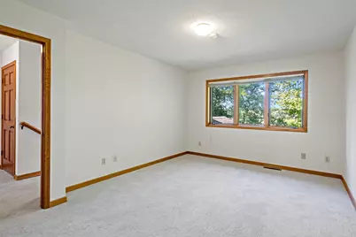7600 Eileen Street, Eden Prairie, MN 55346 - Photo 38