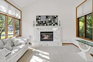 7600 Eileen St, Eden Prairie, MN 55346 - Photo 12