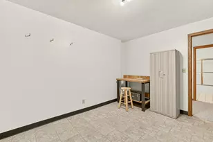 1813 13th Ave NE, Rochester, MN 55906 - Photo 36