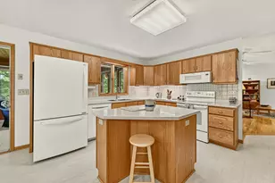 1813 13th Ave NE, Rochester, MN 55906 - Photo 14