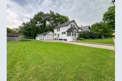 209 11th Street N, Moorhead, MN 56560 - Photo 36