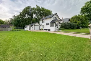 209 11th St N, Moorhead, MN 56560 - Photo 36