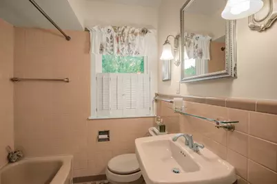 2925 Kyle Avenue N, Golden Valley, MN 55422 - Photo 18