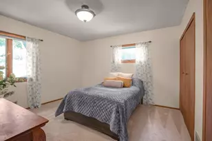 2925 Kyle Ave N, Golden Valley, MN 55422 - Photo 12
