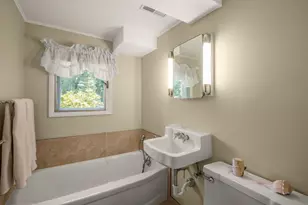 2925 Kyle Ave N, Golden Valley, MN 55422 - Photo 24