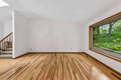 14810 Lloyds Drive, Minnetonka, MN 55345 - Photo 4