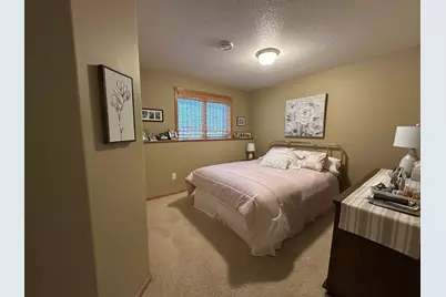 607 13th Avenue N, Moorhead, MN 56560 - Photo 30