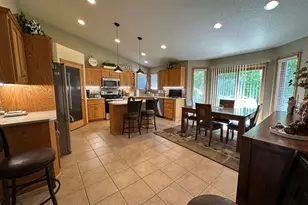 607 13th Ave N, Moorhead, MN 56560 - Photo 10