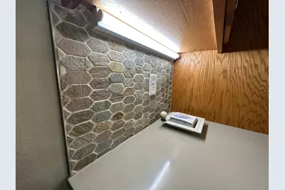 607 13th Avenue N, Moorhead, MN 56560 - Photo 16