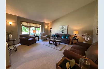 607 13th Avenue N, Moorhead, MN 56560 - Photo 8