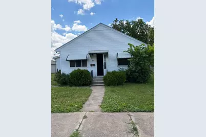 611 13th Street NE, Austin, MN 55912 - Photo 1