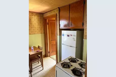 611 13th Street NE, Austin, MN 55912 - Photo 8