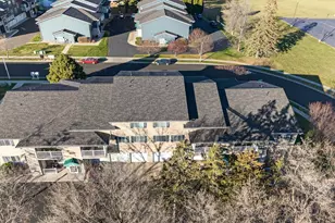 1976 29th Pl NW, Rochester, MN 55901 - Photo 2