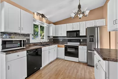 13344 90th Avenue N, Maple Grove, MN 55369 - Photo 4