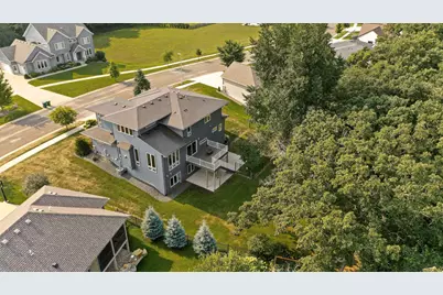 4275 Stone Crest Lane NE, Rochester, MN 55906 - Photo 8