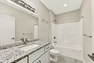 4275 Stone Crest Ln NE, Rochester, MN 55906 - Photo 40