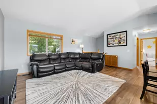 9430 Hale Ave S, Cottage Grove, MN 55016 - Photo 6