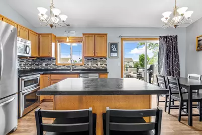 9430 Hale Avenue S, Cottage Grove, MN 55016 - Photo 8
