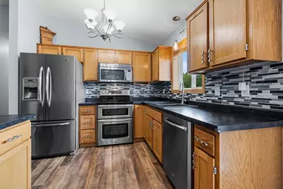 9430 Hale Avenue S, Cottage Grove, MN 55016 - Photo 14