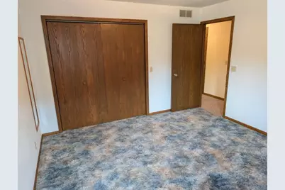 600 8th Street SW, Wells, MN 56097 - Photo 20