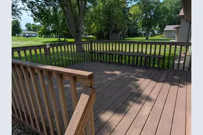 600 8th Street SW, Wells, MN 56097 - Photo 6