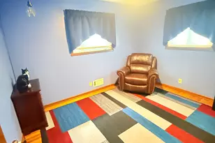 2055 English St, Maplewood, MN 55109 - Photo 10