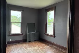 3921 5th Ave E, Hibbing, MN 55746 - Photo 6