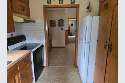503 Wilkins Street, Montevideo, MN 56265 - Photo 10