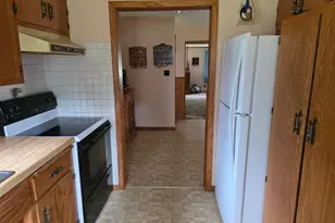 503 Wilkins St, Montevideo, MN 56265 - Photo 10