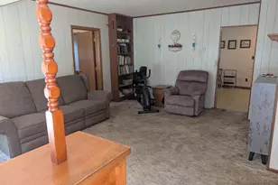503 Wilkins St, Montevideo, MN 56265 - Photo 6
