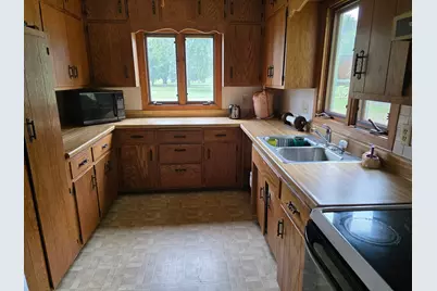 503 Wilkins Street, Montevideo, MN 56265 - Photo 8