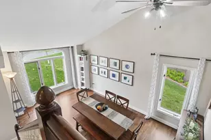 12054 Gantry Ln, Apple Valley, MN 55124 - Photo 6