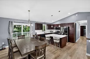 1885 Lusitano St, Shakopee, MN 55379 - Photo 2