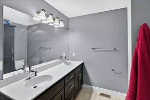 1885 Lusitano St, Shakopee, MN 55379 - Photo 16