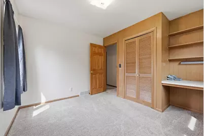 2889 Simpson Street, Roseville, MN 55113 - Photo 14