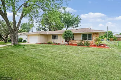 981 Oriole Drive, Apple Valley, MN 55124 - Photo 1