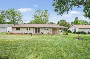 981 Oriole Dr, Apple Valley, MN 55124 - Photo 24