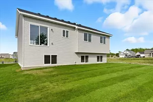 4690 89th St NE, Monticello, MN 55362 - Photo 2