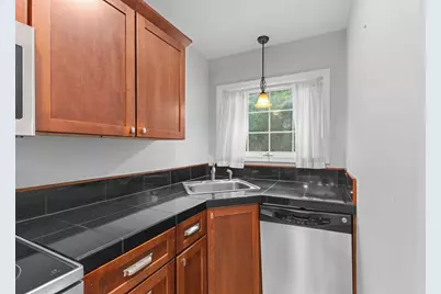 1860 McMenemy Street #K, Maplewood, MN 55117 - Photo 8