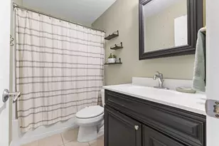 1860 McMenemy St, Maplewood, MN 55117 - Photo 16