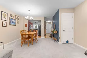 1860 McMenemy St, Maplewood, MN 55117 - Photo 10