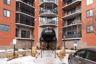 6500 Woodlake Drive #313, Richfield, MN 55423 - Photo 2