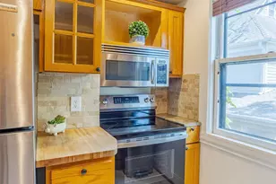 918 Goodrich Ave, Saint Paul, MN 55105 - Photo 12
