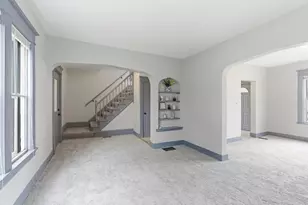902 Dodd Rd, West Saint Paul, MN 55118 - Photo 8