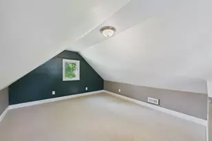 224 W 78th St, Chanhassen, MN 55317 - Photo 10