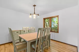 10298 Mooer Ln, Eden Prairie, MN 55347 - Photo 6